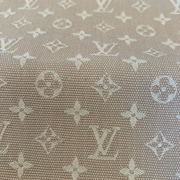 Louis Vuitton International Tresor Mini Lin - Picture 13 of 16